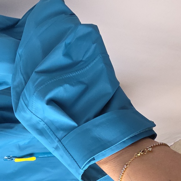 Arc’teryx Gore-Tex Jacket Blue – Size 2XL - Picture 4 of 14